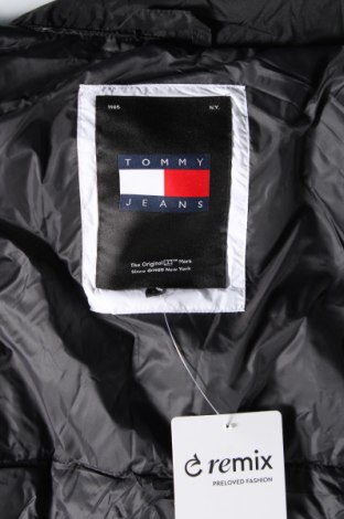 Pánská vesta  Tommy Jeans, Velikost L, Barva Černá, Cena  2 849,00 Kč