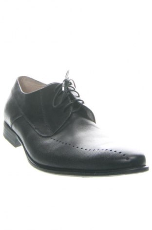 Obuwie męskie Bata, Rozmiar 46, Kolor Czarny, Cena 262,99 zł