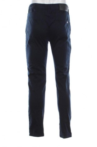 Męskie spodnie Armani Exchange, Rozmiar M, Kolor Niebieski, Cena 277,99 zł