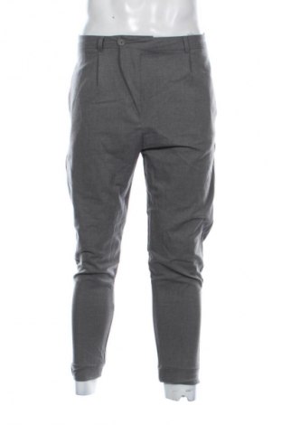 Pánské kalhoty  Bershka, Velikost M, Barva Šedá, Cena  199,00 Kč