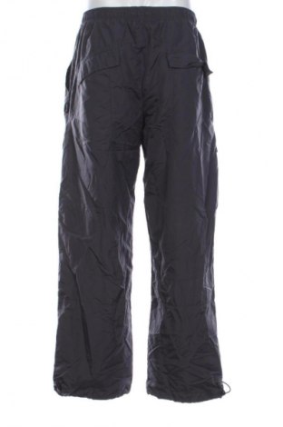 Férfi sport nadrág Nike, Méret L, Szín Szürke, Ár 10 879 Ft