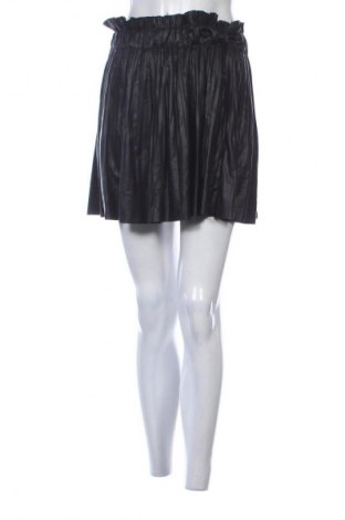 Sukně- kalhoty  Zara, Velikost S, Barva Černá, Cena  179,00 Kč