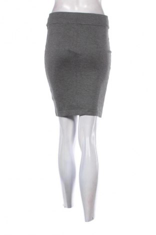 Sukně B.Young, Velikost S, Barva Šedá, Cena  907,00 Kč
