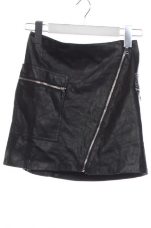 Sukně Bershka, Velikost XXS, Barva Černá, Cena  149,00 Kč