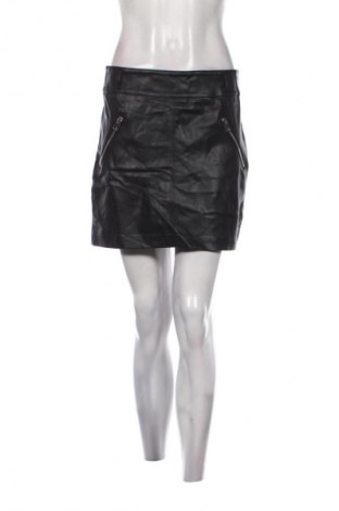 Szoknya Bershka, Méret L, Szín Fekete, Ár 1 399 Ft
