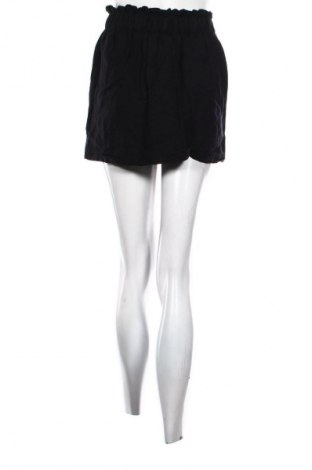 Пола Bershka, Размер S, Цвят Черен, Цена 10,00 €