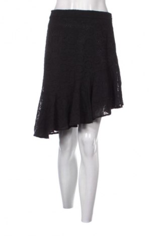 Пола Bik Bok, Размер S, Цвят Черен, Цена 2,04 €