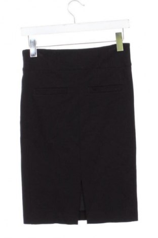 Sukně Cambio, Velikost XS, Barva Černá, Cena  799,00 Kč