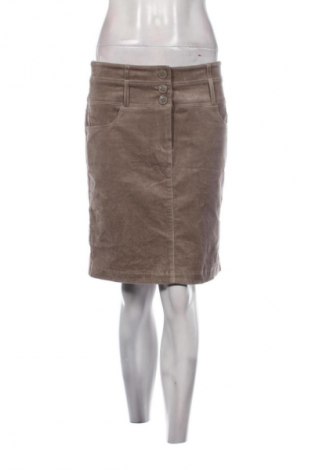 Пола Cheer, Размер L, Цвят Бежов, Цена 4,09 €