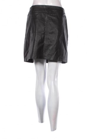 Пола Diverse, Размер L, Цвят Черен, Цена 18,46 €