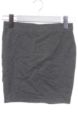 Fustă Fb Sister, Mărime XS, Culoare Gri, Preț 14,99 Lei