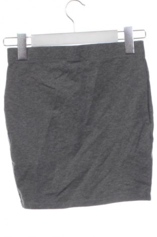 Fustă Fb Sister, Mărime XS, Culoare Gri, Preț 14,99 Lei