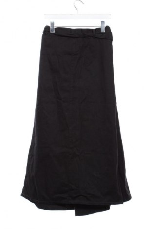 Sukně Free, Velikost M, Barva Černá, Cena  332,00 Kč