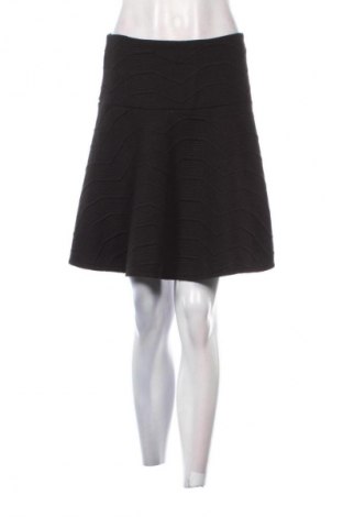 Sukňa Guess, Veľkosť M, Farba Čierna, Cena  31,95 €