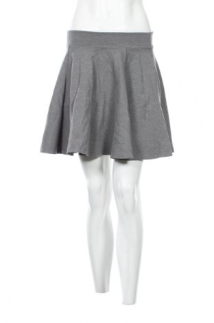 Fustă H&M, Mărime S, Culoare Gri, Preț 12,99 Lei