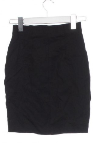 Пола H&M, Размер XXS, Цвят Черен, Цена 4,09 €