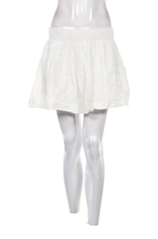 Пола H&M Divided, Размер L, Цвят Бял, Цена 4,09 €