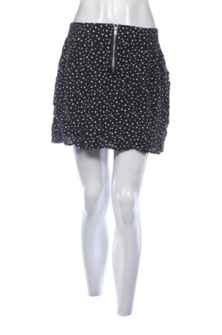 Пола H&M Divided, Размер M, Цвят Многоцветен, Цена 3,57 €