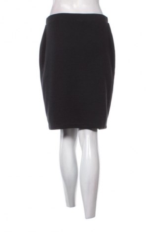 Sukně Hema, Velikost M, Barva Černá, Cena  109,00 Kč