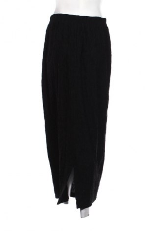 Sukně Macron, Velikost M, Barva Černá, Cena  149,00 Kč