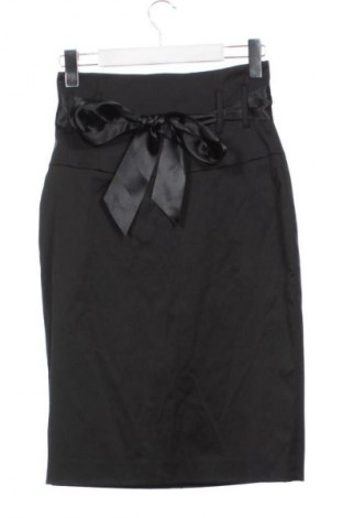 Sukně Mango, Velikost S, Barva Černá, Cena  209,00 Kč
