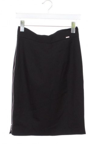 Φούστα Marciano, Μέγεθος S, Χρώμα Μαύρο, Τιμή 42,00 €