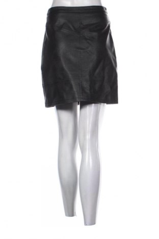 Sukně Medicine, Velikost S, Barva Černá, Cena  283,00 Kč