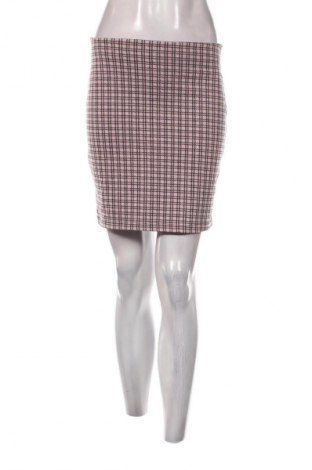 Пола New Look, Размер M, Цвят Многоцветен, Цена 14,31 €