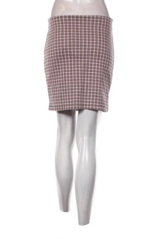 Пола New Look, Размер M, Цвят Многоцветен, Цена 14,31 €