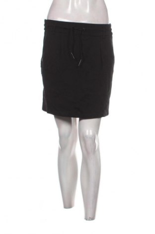 Пола ONLY, Размер S, Цвят Черен, Цена 3,57 €