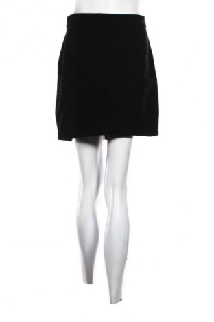 Φούστα Reserved, Μέγεθος S, Χρώμα Μαύρο, Τιμή 10,00 €