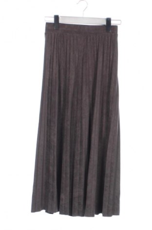 Пола Reserved, Размер XXS, Цвят Сив, Цена 10,73 €