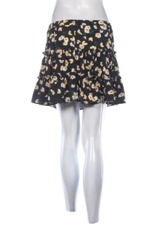 Пола SHEIN, Размер S, Цвят Многоцветен, Цена 3,57 €