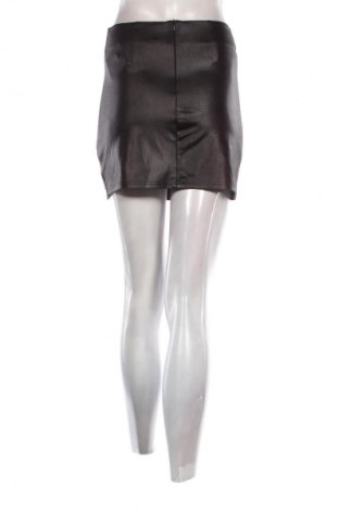 Пола SHEIN, Размер S, Цвят Черен, Цена 5,11 €