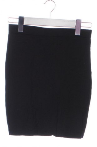 Spódnica SHEIN, Rozmiar XS, Kolor Czarny, Cena 44,99 zł