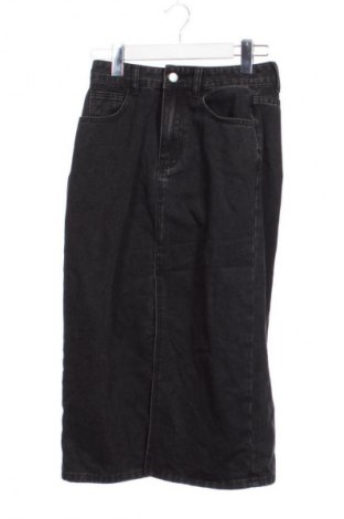 Пола SHEIN, Размер XS, Цвят Черен, Цена 15,33 €