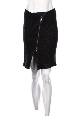 Sukně Stefanel, Velikost M, Barva Černá, Cena  469,00 Kč