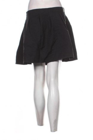 Sukně Stradivarius, Velikost M, Barva Černá, Cena  129,00 Kč