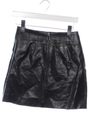 Sukně Stradivarius, Velikost XXS, Barva Černá, Cena  239,00 Kč