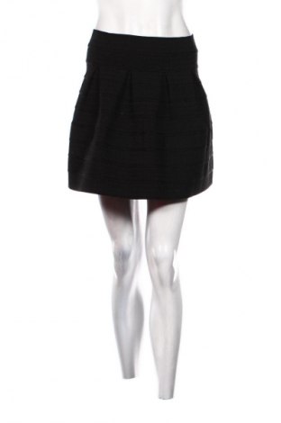 Пола Tally Weijl, Размер S, Цвят Черен, Цена 2,04 €