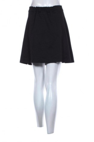 Пола Terranova, Размер L, Цвят Черен, Цена 2,04 €