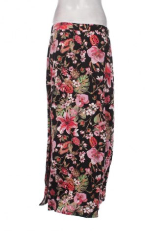 Sukně Unbranded, Velikost M, Barva Vícebarevné, Cena  319,00 Kč