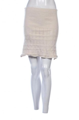 Пола Unbranded, Размер M, Цвят Бежов, Цена 5,62 €