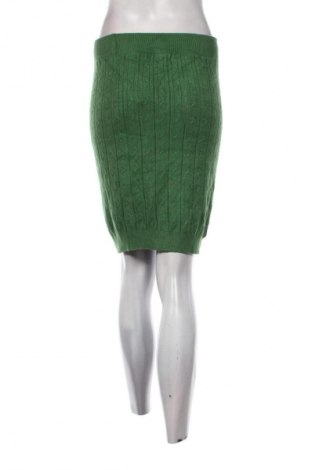 Пола Unbranded, Размер S, Цвят Зелен, Цена 2,04 €