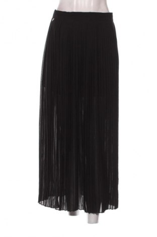 Пола Unbranded, Размер S, Цвят Черен, Цена 8,18 €