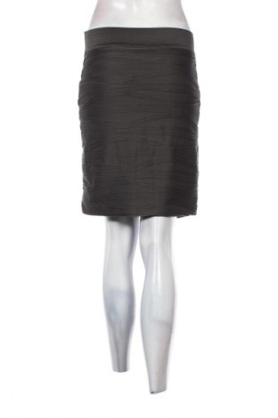 Пола Unbranded, Размер M, Цвят Зелен, Цена 6,13 €