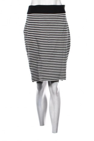 Sukně Vanilia, Velikost M, Barva Vícebarevné, Cena  119,00 Kč