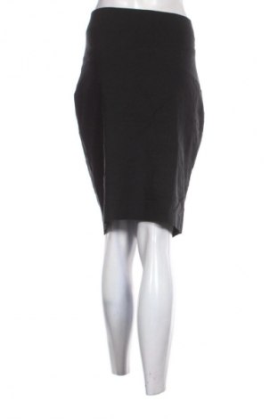 Пола Zara, Размер XL, Цвят Черен, Цена 5,11 €