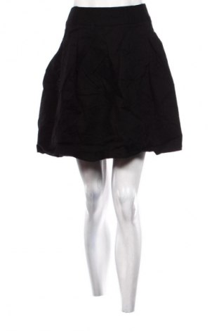 Sukně Zara, Velikost L, Barva Černá, Cena  199,00 Kč
