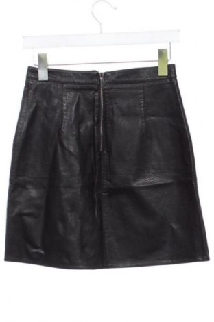 Пола Zara, Размер XS, Цвят Черен, Цена 10,73 €